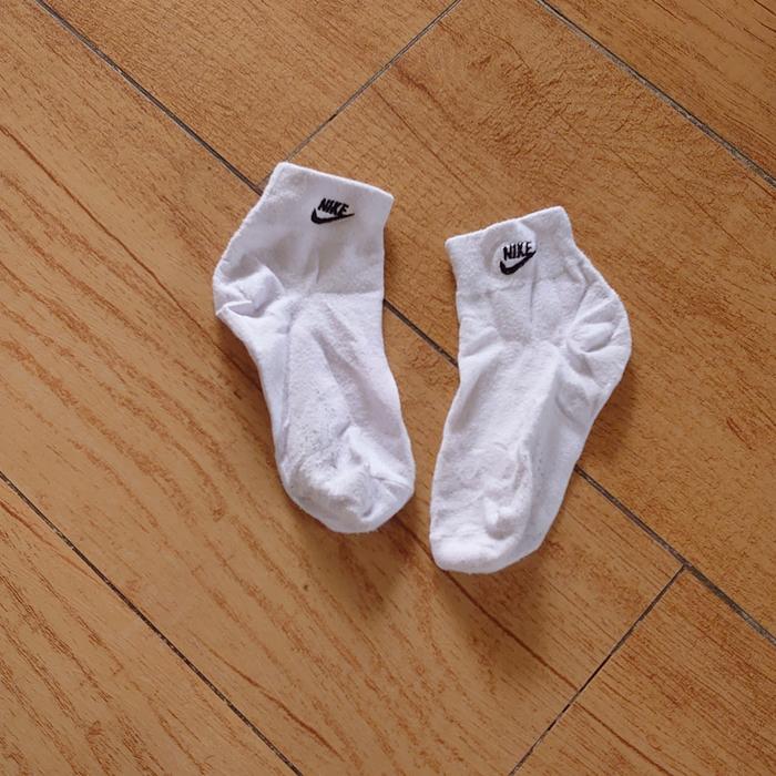 Kaos Kaki Brand Thrift Second Wear By Nike Swosh