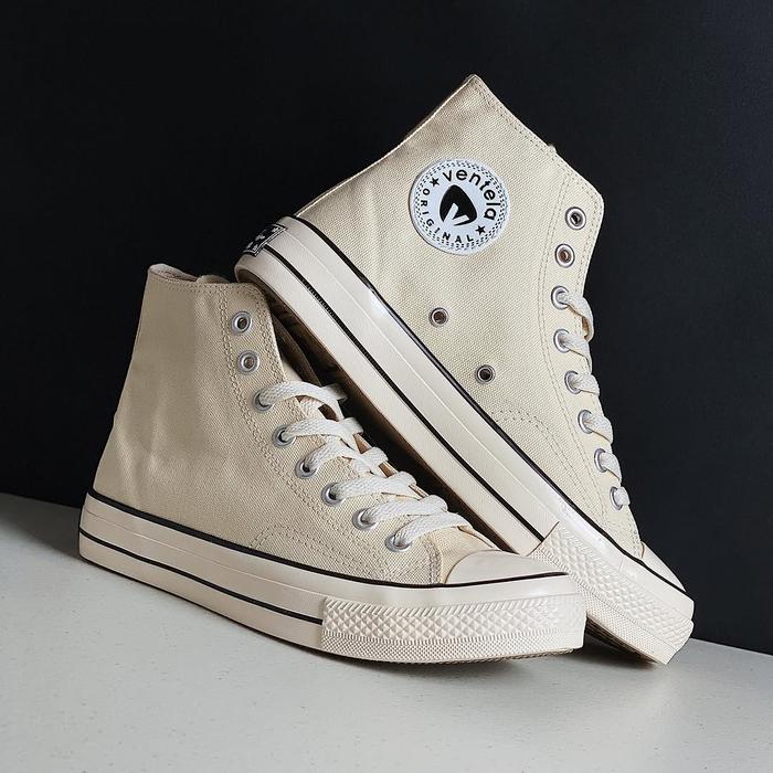 SEPATU SNEAKERS VENTELA BTS BACK TO 70S CREAM HIGH / PUTIH TULANG