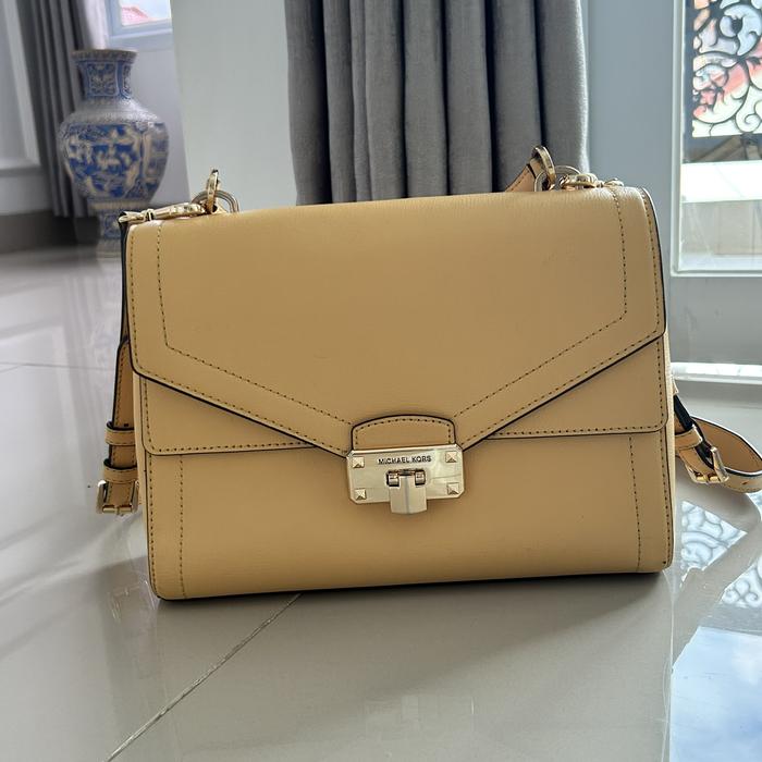 Tas Michael Kors / Tas Selempang Michael Kors Ori dari Amerika