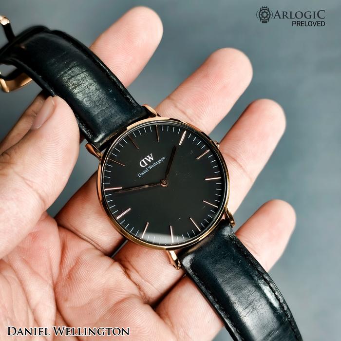 JAM TANGAN DANIEL WELLINGTON ORIGINAL PRELOVED