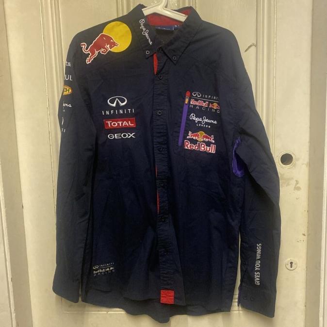 Red Bull Racing F1 2014 RARE Team Long Sleeve Shirt. Kemeja Pria