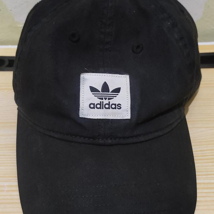 Caps Topi Adidas Trifoil Bunga Preloved
