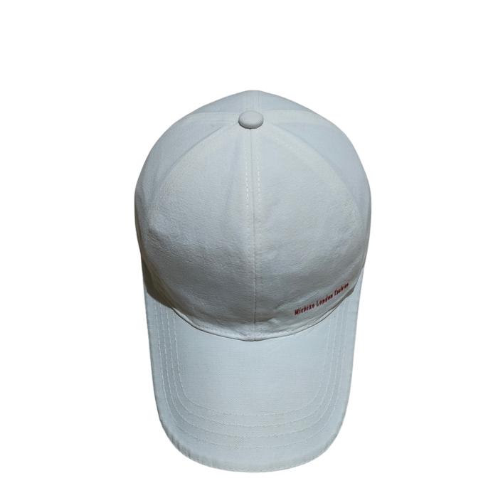 topi preloved Michiko London