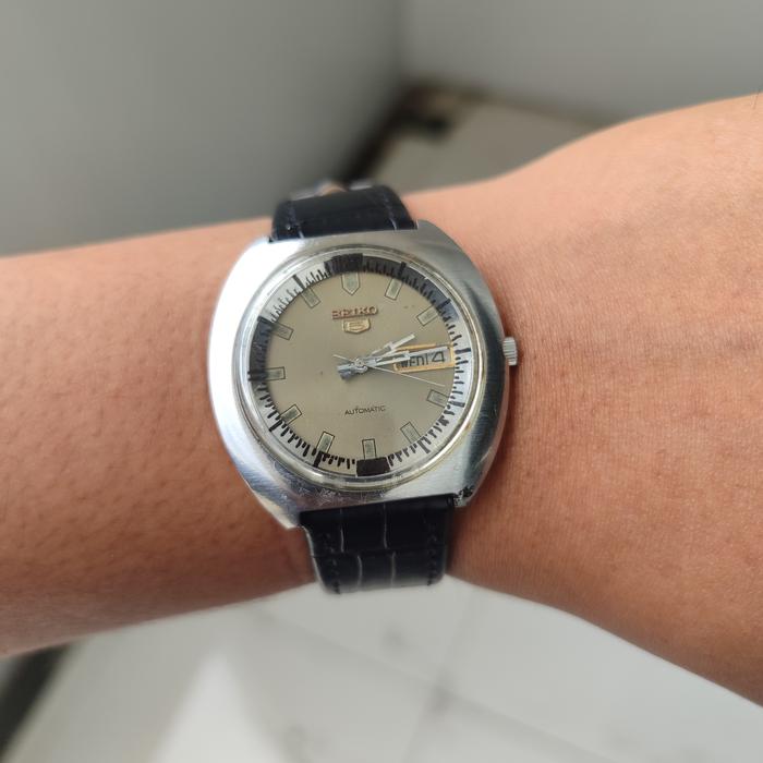 seiko 5 batman 7006-6020 vintage