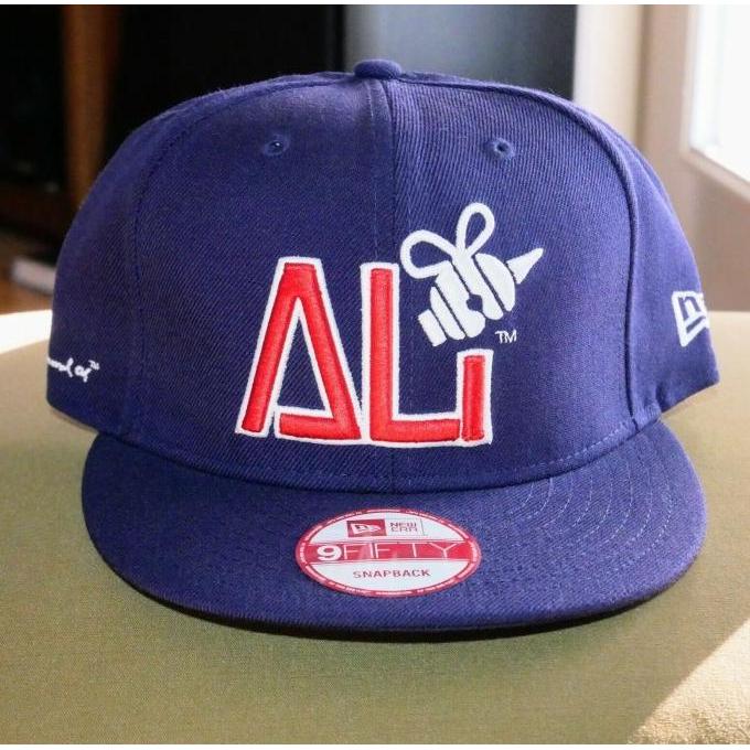 Muhammad Ali BEE Snap Hat Foundation 2012 New Era 9FIFTY RARE Cap Topi