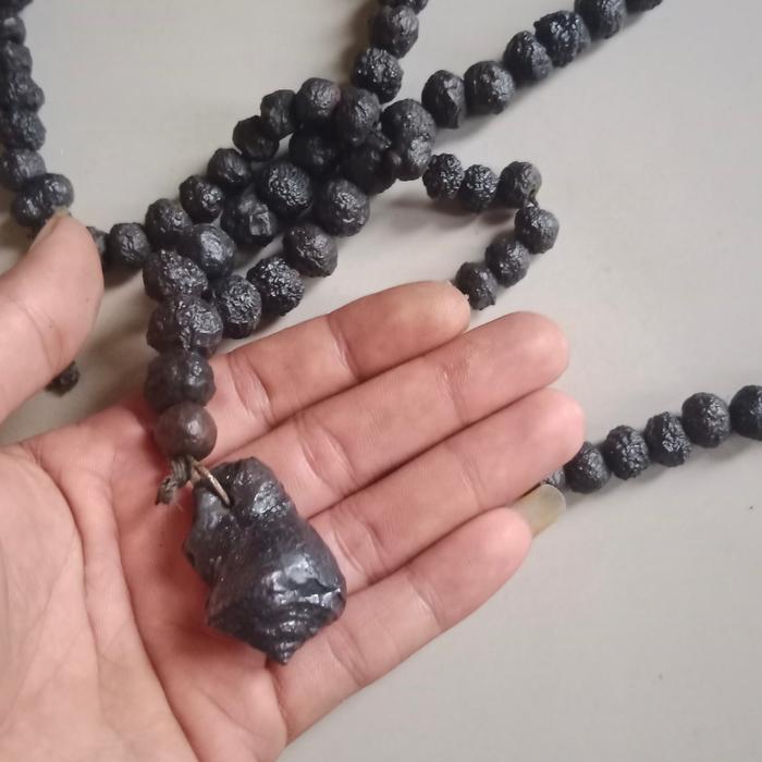 kalung tasbih badar besi & fosil keong buntet