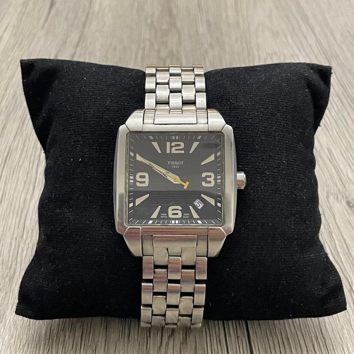 Jam Tangan Pria Tissot Quadrato 1853 Tank