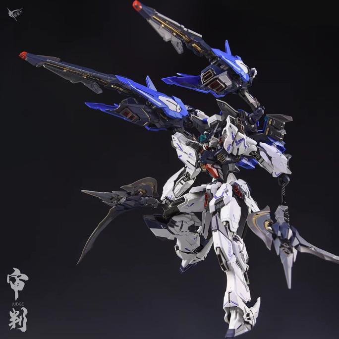 (Amd) Drakuli Hobbies Zero Gravity Plastic Model 1/100 Judge Moonlight Ver. With Metal Frame