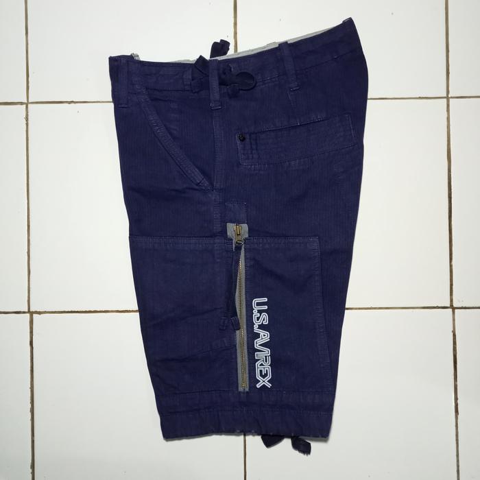 SHORT PANTS / CELANA PENDEK AVIREX (no alpha industries, Fred Perry)