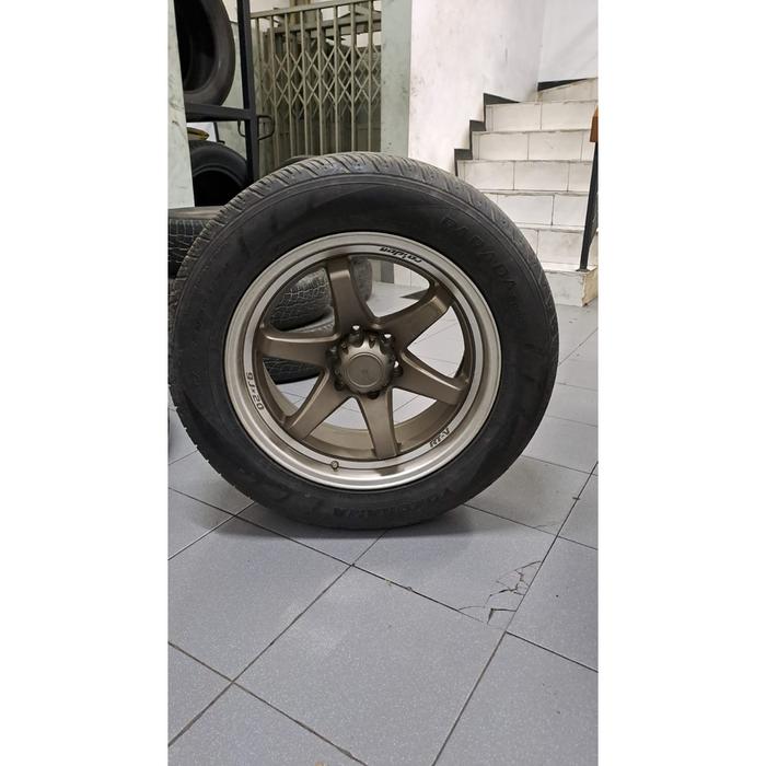 Velg & Ban R-TV R20 dan Ban Yokohama R20