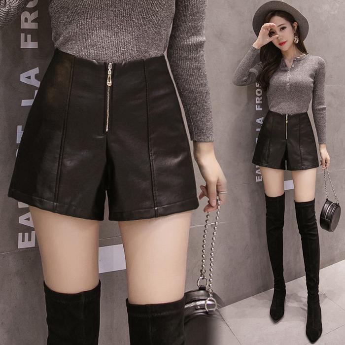 Celana Kulit Leather Hotpants Sexy Korean Style