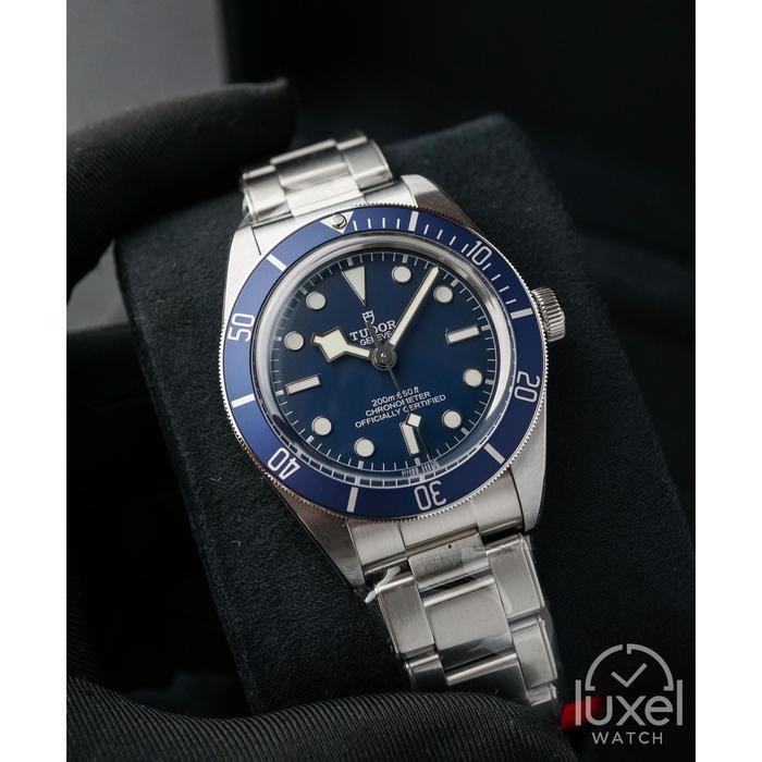 Jam Tangan Pria Tudor Black Bay 58 - Blue Dial Steel Bracelet 39mm BNIB (2023) Original Watch