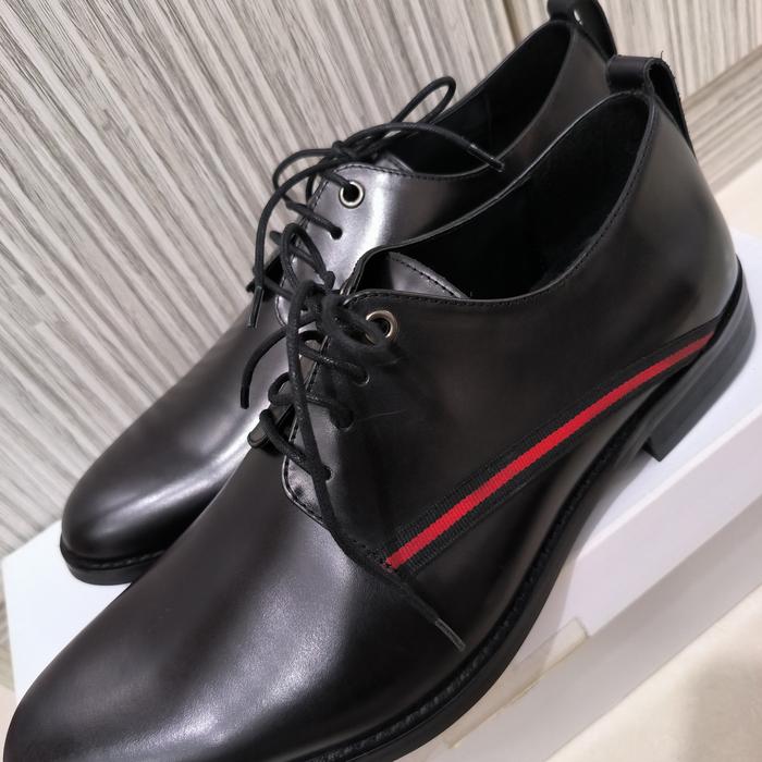 sepatu pria pantofel steve madden