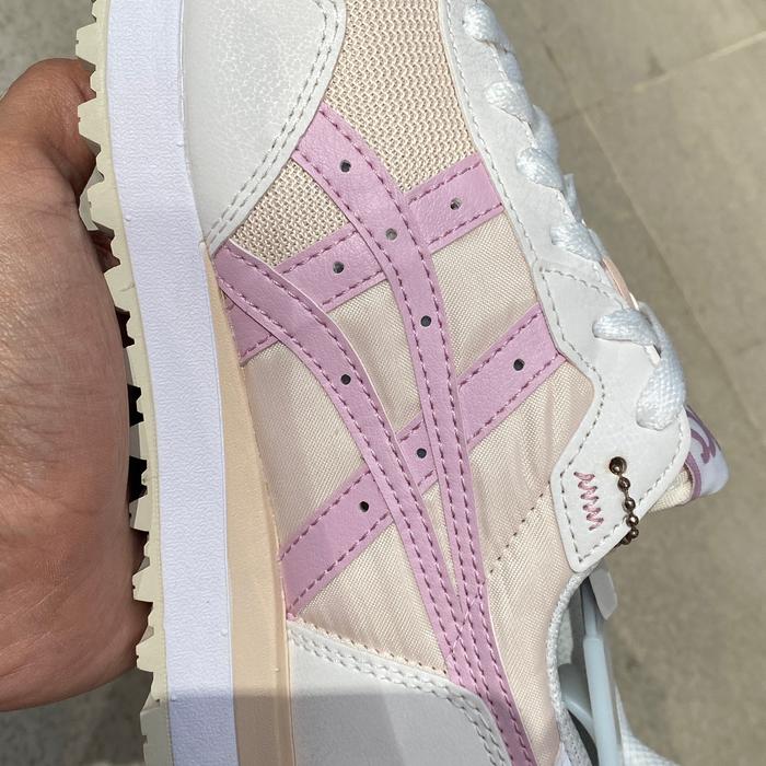 Asics Tiger Runner Women Original BNIB