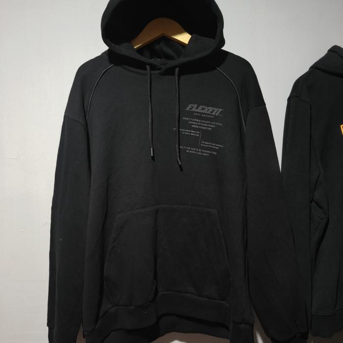 hoodie  sweater Thrifting