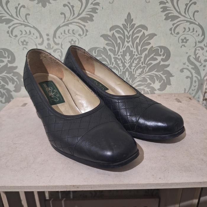 sepatu wanita papillon vintage no 36 preloved