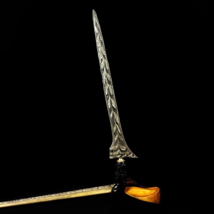 Keris Pamor Miring Ron Genduru Tangguh Tuban Era Mataram Sepuh Kuno