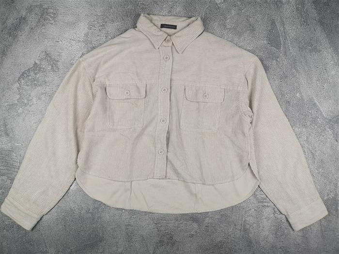 Kemeja Panjang Corduroy URBAN RESEARCH Crop Long Sleeve Shirt
