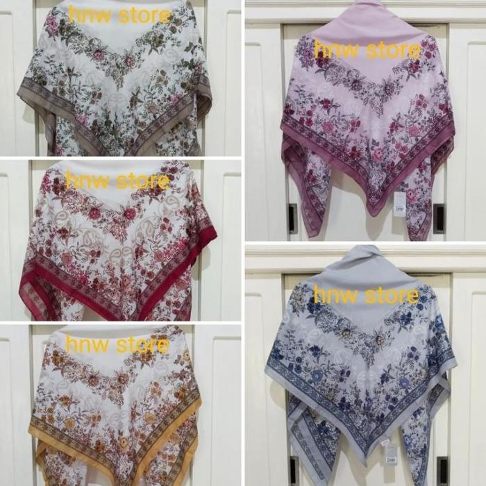 Zoya Vazza Scarf 119.000