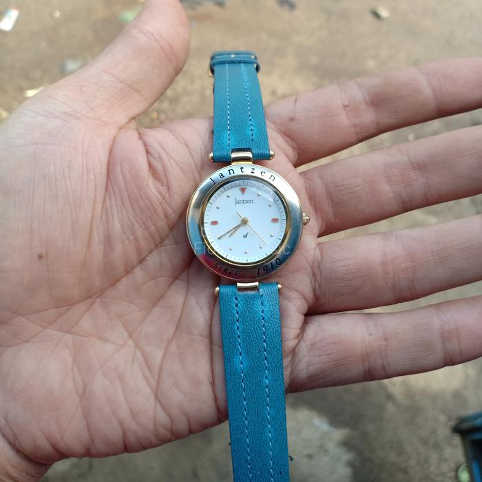 Jam Tangan Wanita Ladies JANTZEN Quartz Analog