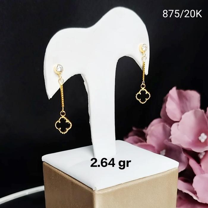 Giwang / Anting Emas Van Clover Hitam Permata (875/20K) Panjang