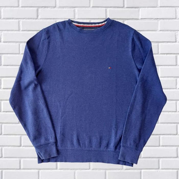 CREWNECK TOMMY HILFIGER, SIZE M (SECOND BRANDED) BIRU TUA, CN0113