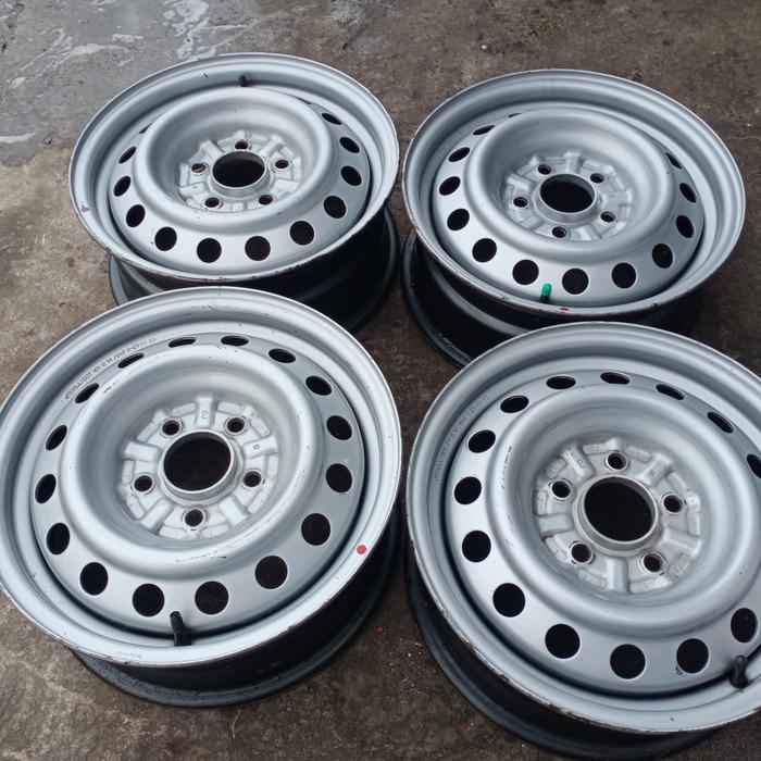 velg kaleng r15 5x114