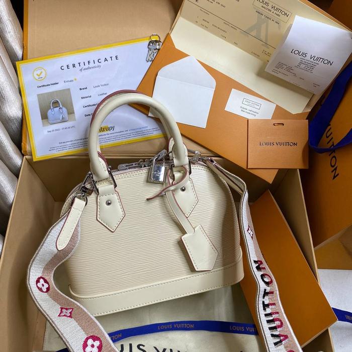 preloved rec 2022 louis vuitton alma bb quartz authentic