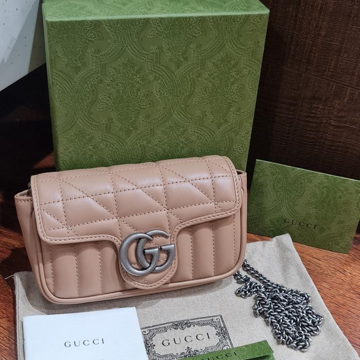 Gucci wallet original preloved like new