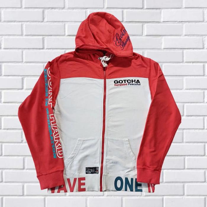 FULLZIP HO0DIE GOTCHA, SIZE L (SECOND BRANDED) MERAHPUTIH, HD0052