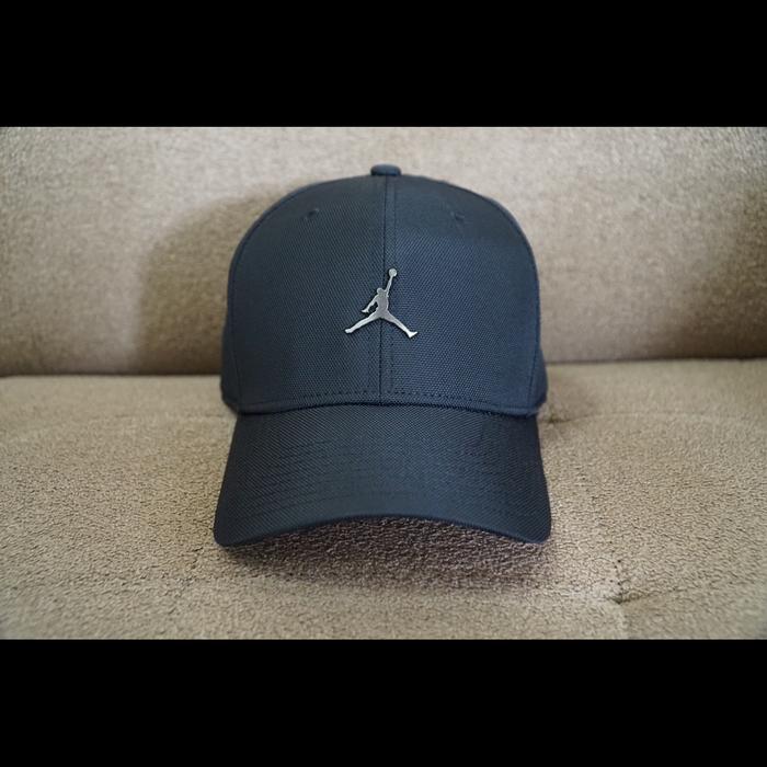 Topi jordan metal cap hitam original