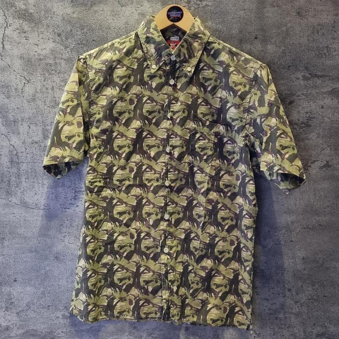 Kemeja Bape Camo