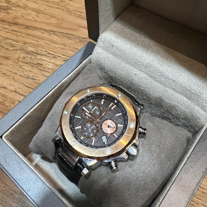 Jam tangan pria GC Guess Collection x72005g2s second