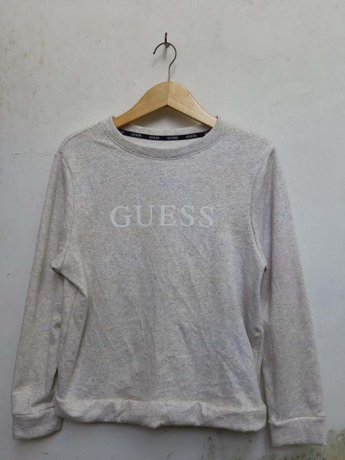 Crewneck Gues warna Abu-abu Big Script