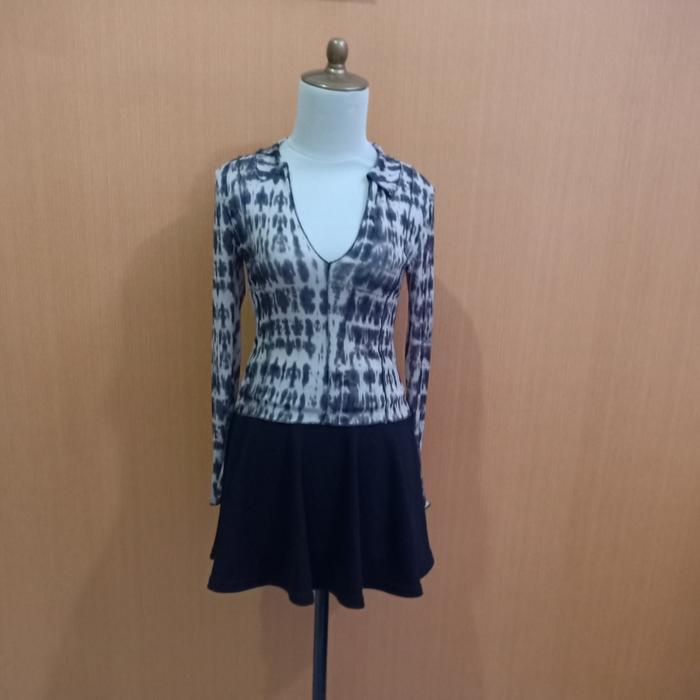 atasan kaos crop top wanita cream coklat TOPSHOP cewek M L vneck MEWAH