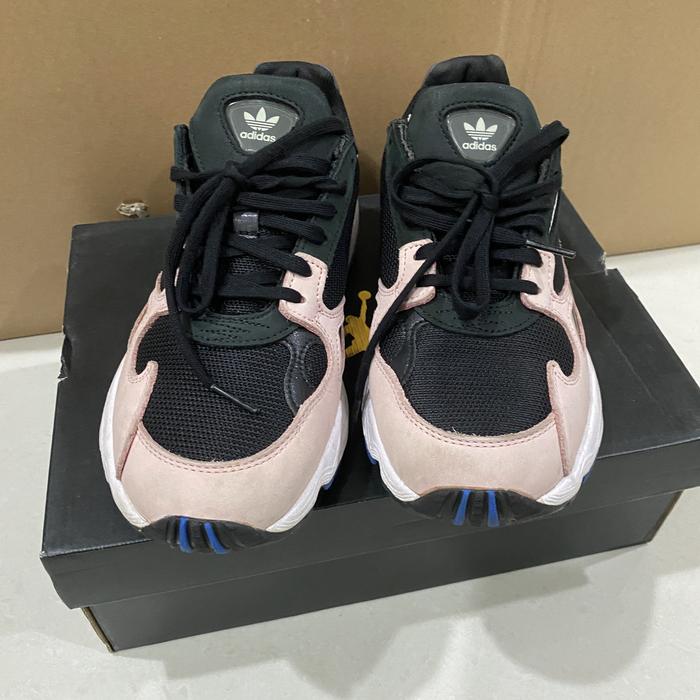 Adidas torsion