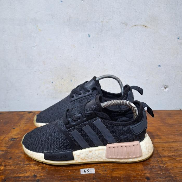 Sepatu second ORI Adidas NMD size 37