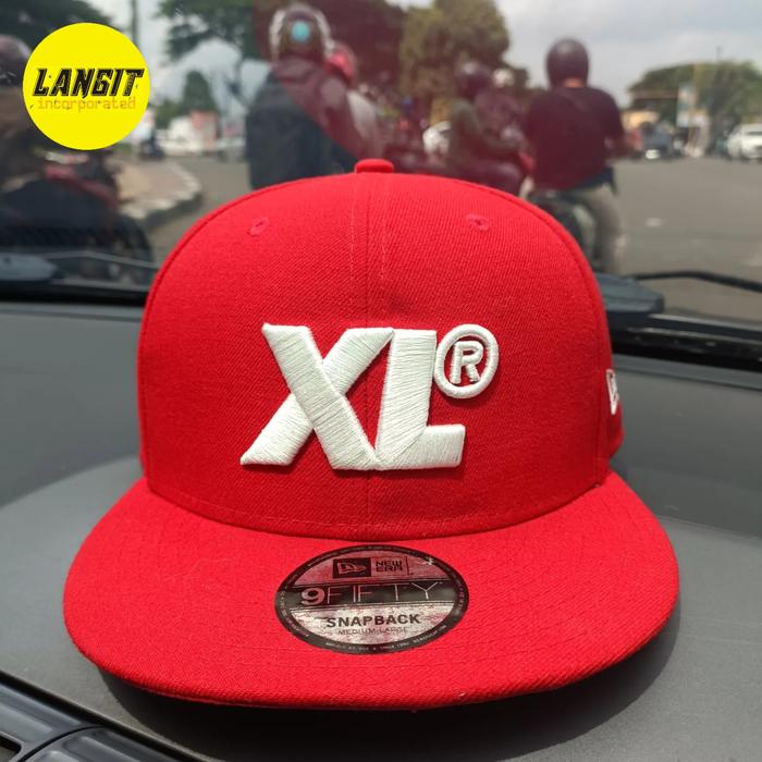 Topi NEW ERA x XLARGE merah red