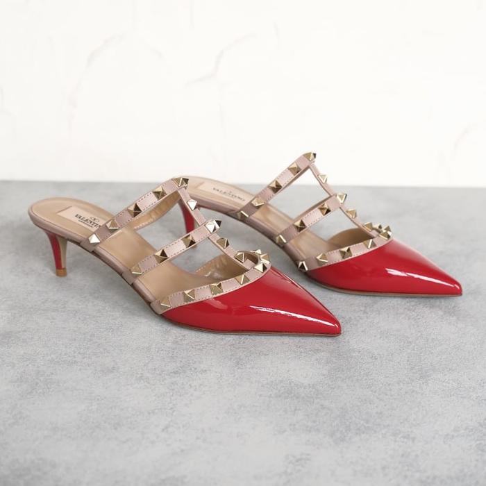 Valentino Rockstud Mules Kitten Heels 5cm in Rosso Red