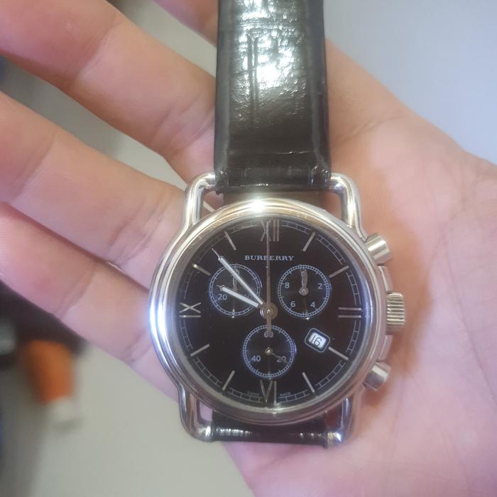 Burberry Jam Tangan Pria Original Swiss Made Chronograph 43mm Strap Kulit Siap Pakai Size Lug 20mm