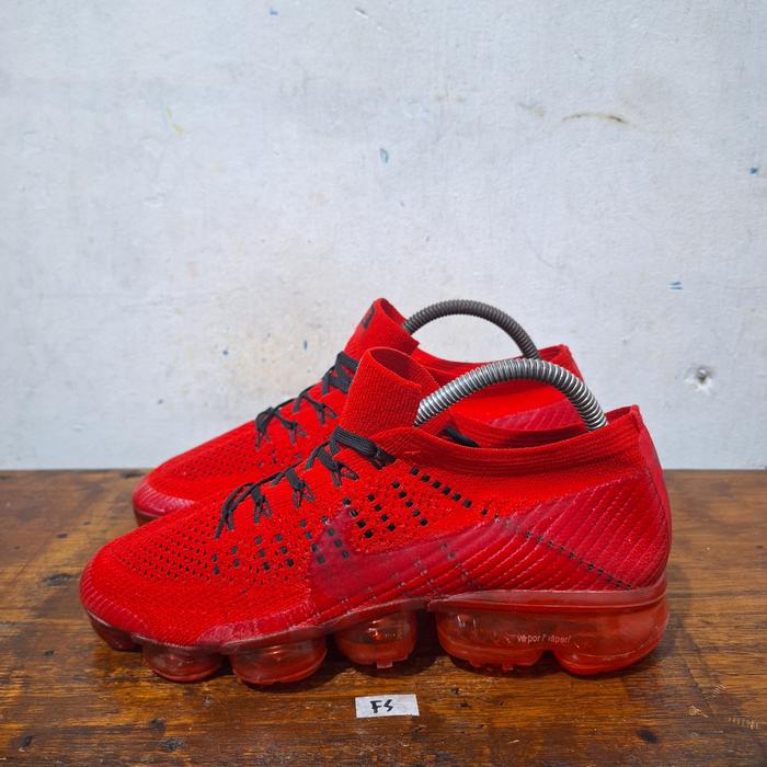 Sepatu second ORI Nike vapormax size 40,5