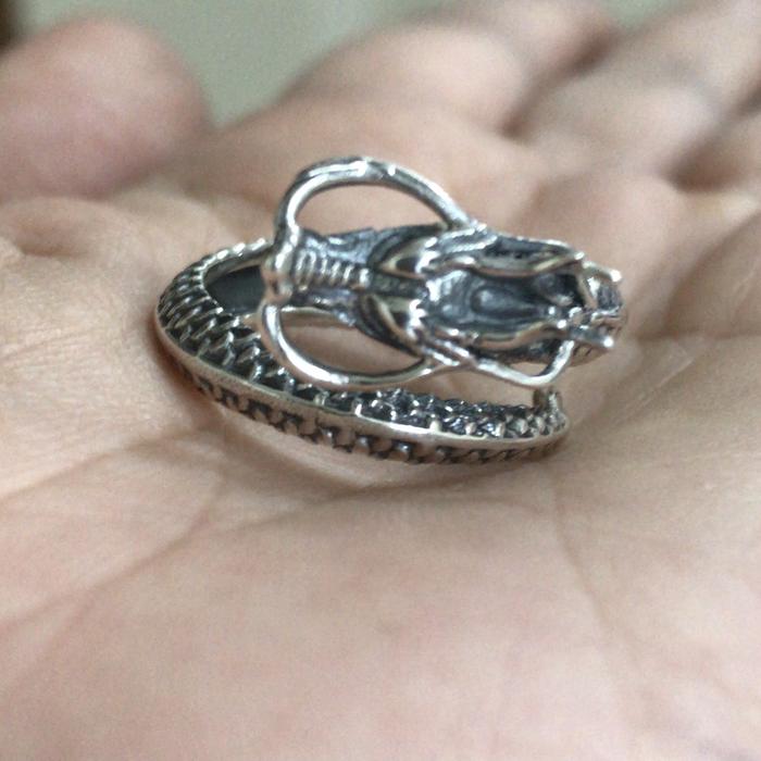 Cincin perak motif naga unisex