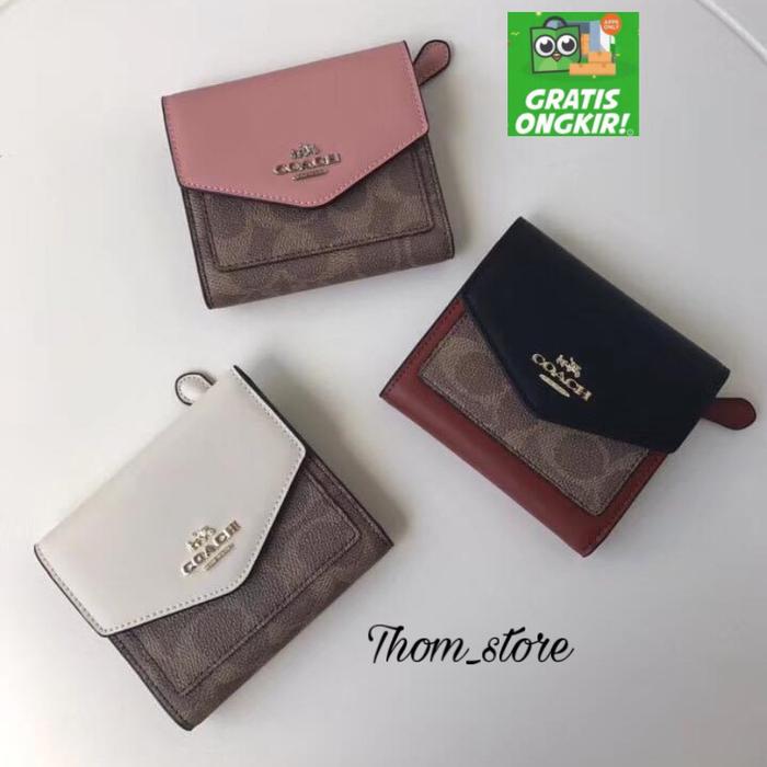 DOMPET WANITA C H F31548 SMALL WALLET IN SIGNATURE CANVAS