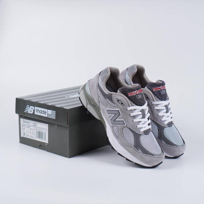 new balance NB 990 v3 white gray