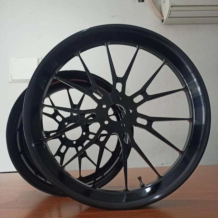 velg custom motor