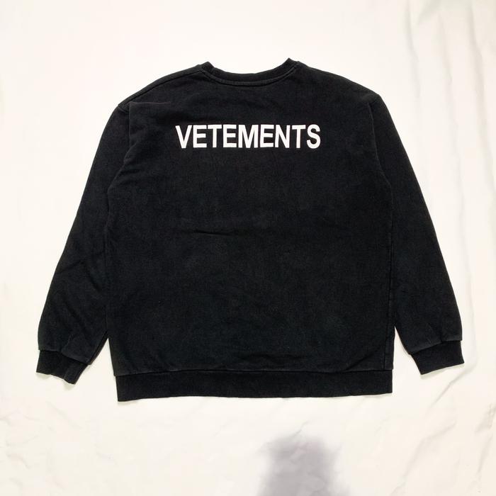 Crewneck Vetement Staff