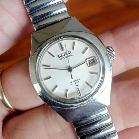 Seiko Automatic Ladies 17 Jewels Hi-Beat cal 2205-4030