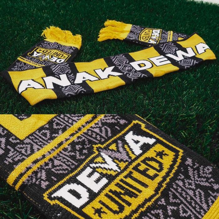 Dewa United Syal Black Gold
