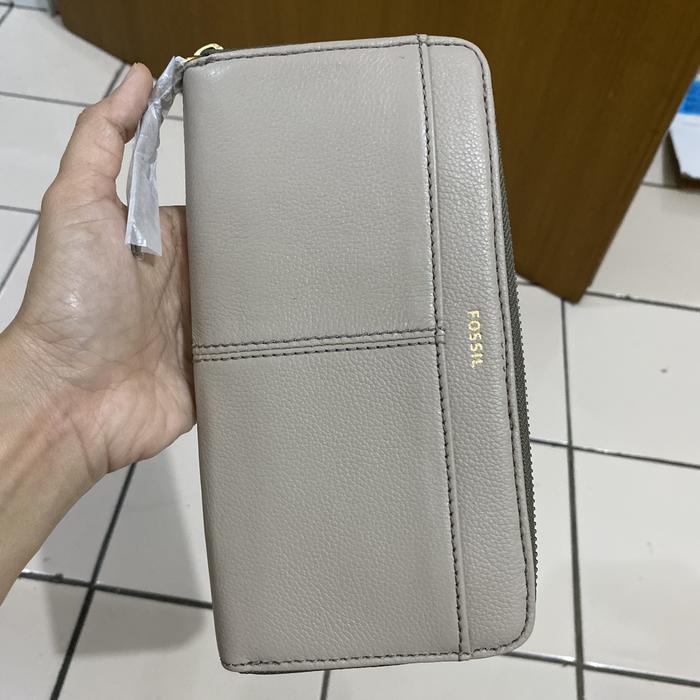 Dompet fossil tara zip clutch wallet