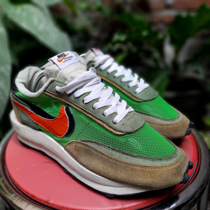 Sepatu Sneaker NIKE SACAI/LD Waffle Second ori Size 41/26